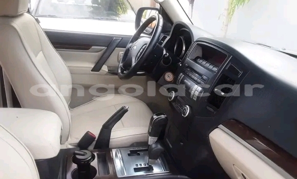 Acheter Occasion Voiture Mitsubishi Pajero Noir à Luanda, Province de Luanda Acheter Occasion Voiture Mitsubishi Pajero Noir à Luanda, Province de Luanda