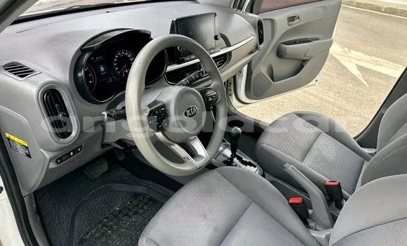 Acheter Occasion Voiture Kia Morning Blanc à Luanda, Province de Luanda Acheter Occasion Voiture Kia Morning Blanc à Luanda, Province de Luanda