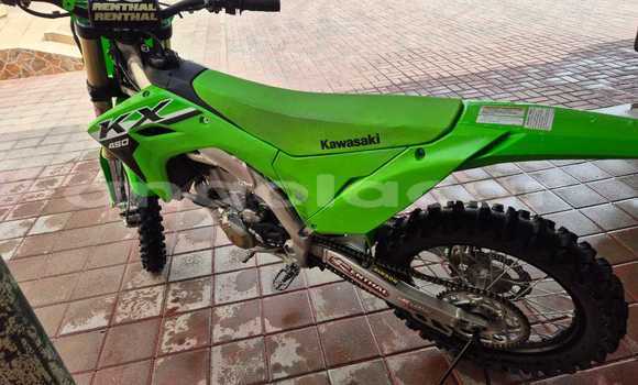 Acheter Occasion Moto Kawasaki KX Vert à Benguela, Benguela Acheter Occasion Moto Kawasaki KX Vert à Benguela, Benguela