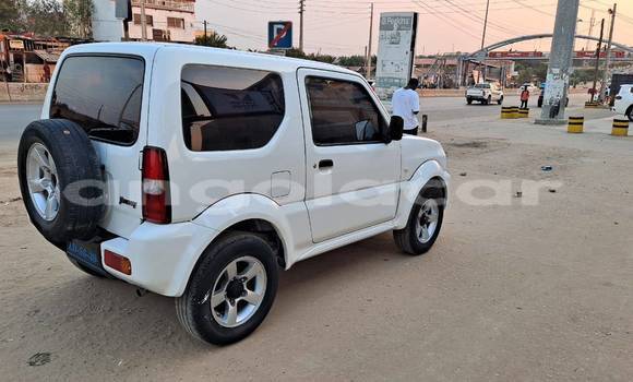 Buy Used Suzuki Jimny White Car in Cabinda in Cabinda Buy Used Suzuki Jimny White Car in Cabinda in Cabinda