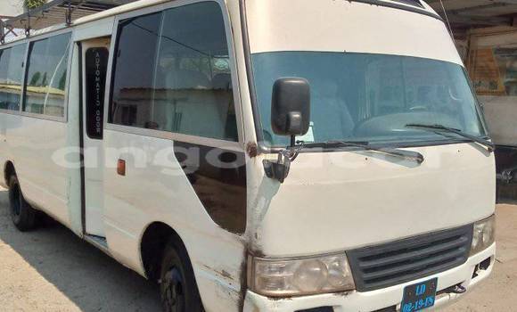 Buy Used Toyota Coaster White Car in Caala in Huambo Buy Used Toyota Coaster White Car in Caala in Huambo