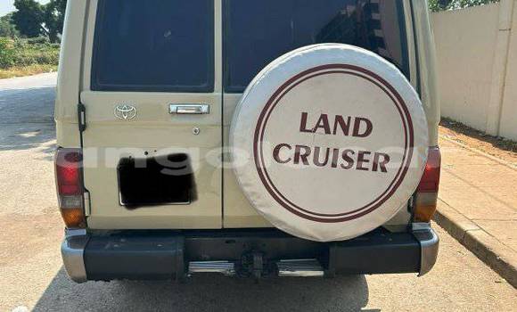 Buy Used Toyota Land Cruiser Other Car in Caluquembe in Huila Buy Used Toyota Land Cruiser Other Car in Caluquembe in Huila