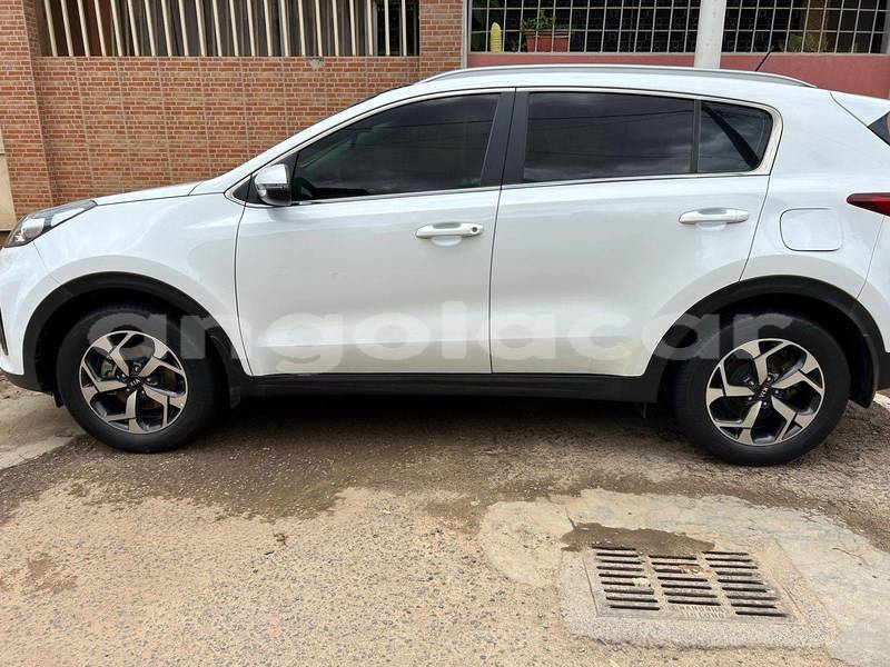 Big with watermark kia sportage uige camabatela 37022