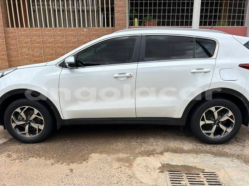 Big with watermark kia sportage uige camabatela 37022