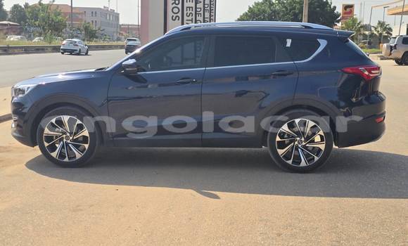 Buy Used Toyota Camry (Japan) Black Car in Camabatela in Uige Buy Used Toyota Camry (Japan) Black Car in Camabatela in Uige