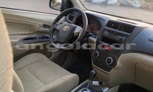 Buy Used Toyota Avanza Blue Car in Caconda in Huila Buy Used Toyota Avanza Blue Car in Caconda in Huila