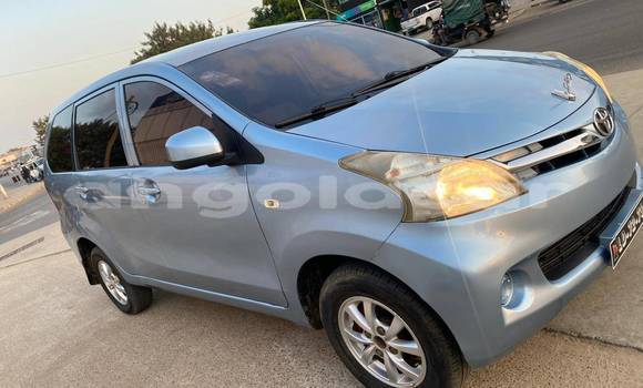 Buy Used Toyota Avanza Blue Car in Caconda in Huila Buy Used Toyota Avanza Blue Car in Caconda in Huila