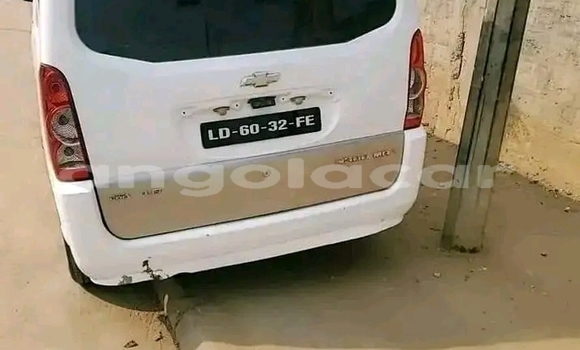 Acheter Occasion Voiture Chevrolet Lanos Blanc à Import - Dubai, Province de Bengo Acheter Occasion Voiture Chevrolet Lanos Blanc à Import - Dubai, Province de Bengo