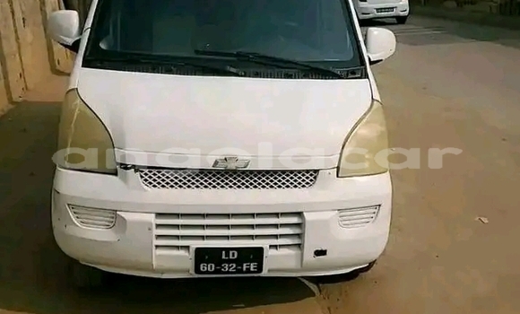 Acheter Occasion Voiture Chevrolet Lanos Blanc à Import - Dubai, Province de Bengo Acheter Occasion Voiture Chevrolet Lanos Blanc à Import - Dubai, Province de Bengo