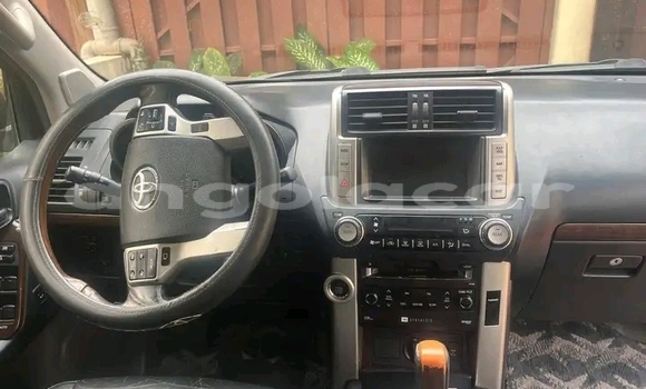 Comprar Usado Toyota Prado Prata Carro em Huambo em Huambo Comprar Usado Toyota Prado Prata Carro em Huambo em Huambo