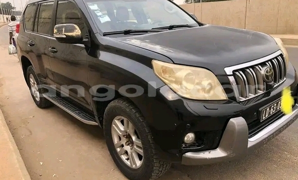 Buy Used Toyota Prado Silver Car in Huambo in Huambo Buy Used Toyota Prado Silver Car in Huambo in Huambo