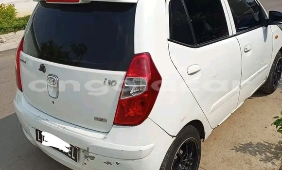 Acheter Occasion Voiture Hyundai i10 Blanc à Camacupa, Bie Acheter Occasion Voiture Hyundai i10 Blanc à Camacupa, Bie