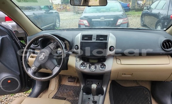 Comprar Usado Toyota RAV4 Outro Carro em Luanda em Luanda Province Comprar Usado Toyota RAV4 Outro Carro em Luanda em Luanda Province