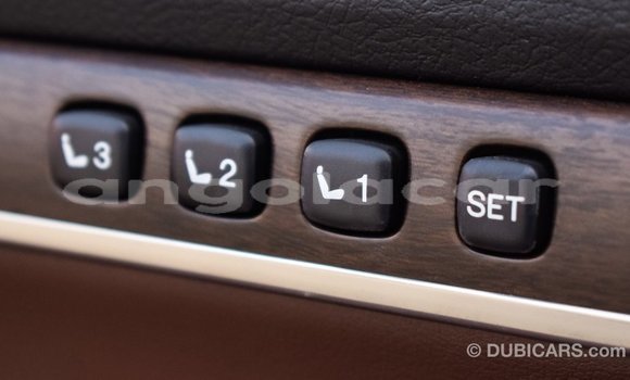 Comprar Importar Toyota Land Cruiser Branco Carro em Import - Dubai em Bengo Province Comprar Importar Toyota Land Cruiser Branco Carro em Import - Dubai em Bengo Province