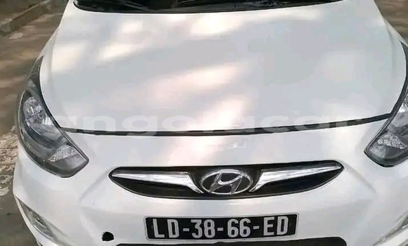 Acheter Occasion Voiture Hyundai Accent Blanc à Camacupa, Bie Acheter Occasion Voiture Hyundai Accent Blanc à Camacupa, Bie