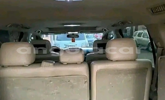 Acheter Occasion Voiture Toyota Land Cruiser Blanc à Cuito, Province de Bié Acheter Occasion Voiture Toyota Land Cruiser Blanc à Cuito, Province de Bié