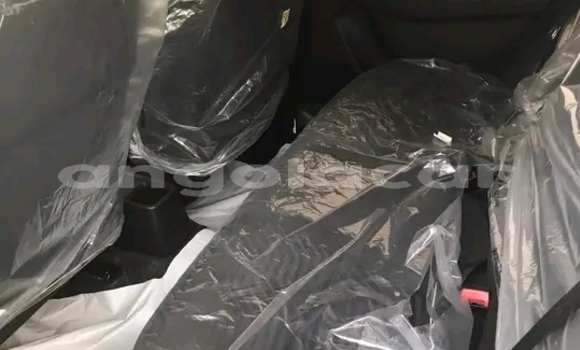 Acheter Occasion Voiture Suzuki Swift Blanc à Luanda, Province de Luanda Acheter Occasion Voiture Suzuki Swift Blanc à Luanda, Province de Luanda