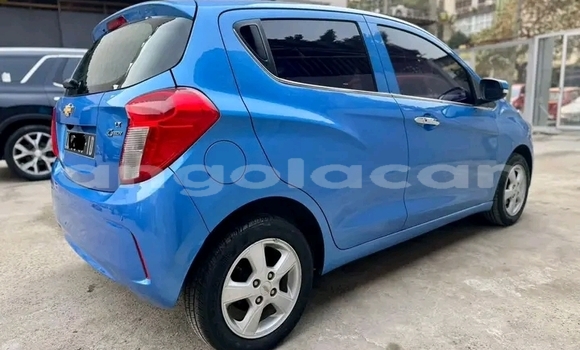 Acheter Occasion Voiture Chevrolet spark Bleu à Luanda, Province de Luanda Acheter Occasion Voiture Chevrolet spark Bleu à Luanda, Province de Luanda