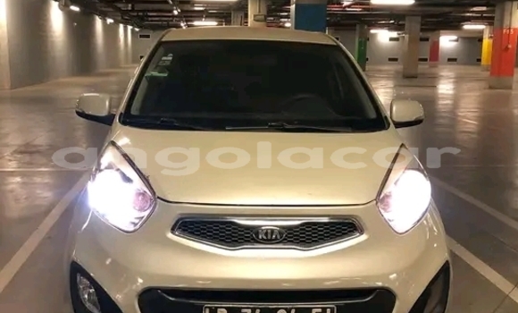 Acheter Occasion Voiture Kia Morning Marron à Luanda, Province de Luanda Acheter Occasion Voiture Kia Morning Marron à Luanda, Province de Luanda