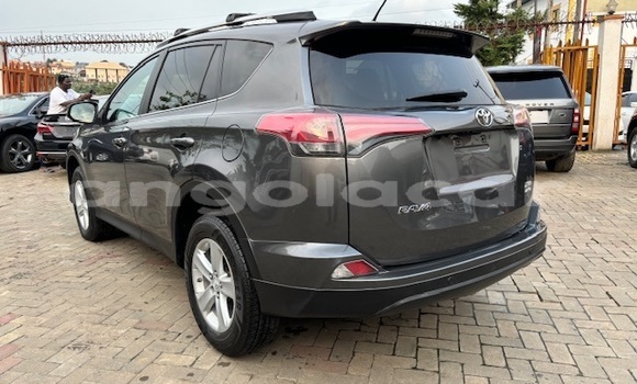 Acheter Occasion Voiture Toyota RAV4 Autre à Luanda, Province de Luanda Acheter Occasion Voiture Toyota RAV4 Autre à Luanda, Province de Luanda