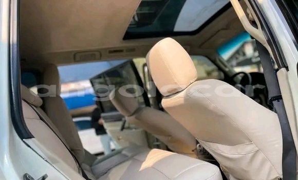 Acheter Occasion Voiture Mitsubishi Pajero Blanc à Camabatela, Uige Acheter Occasion Voiture Mitsubishi Pajero Blanc à Camabatela, Uige