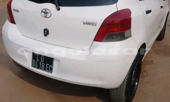 Acheter Occasion Voiture Toyota Yaris Blanc à Camacupa, Bie Acheter Occasion Voiture Toyota Yaris Blanc à Camacupa, Bie