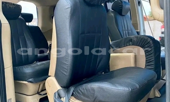 Acheter Occasion Voiture Hyundai H1 Blanc à Catabola, Bie Acheter Occasion Voiture Hyundai H1 Blanc à Catabola, Bie