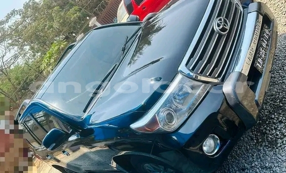 Comprar Usado Toyota Land Cruiser Outro Carro em Camacupa em Bie