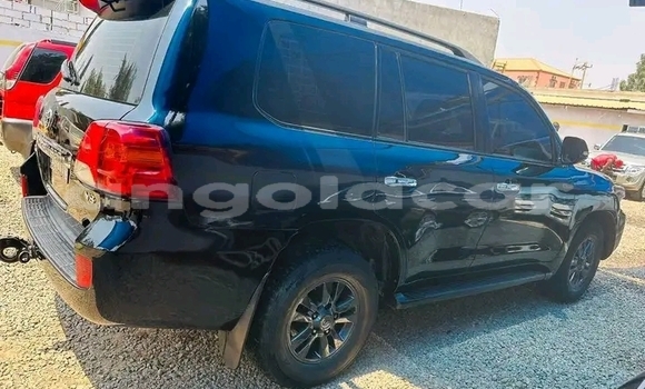 Comprar Usado Toyota Land Cruiser Outro Carro em Camacupa em Bie Comprar Usado Toyota Land Cruiser Outro Carro em Camacupa em Bie