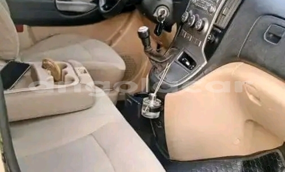 Acheter Occasion Voiture Hyundai H1 Autre à Camabatela, Uige Acheter Occasion Voiture Hyundai H1 Autre à Camabatela, Uige