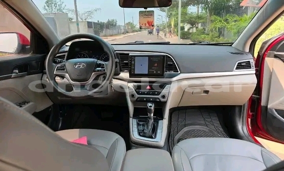 Comprar Usado Hyundai Elantra Vermelho Carro em Camacupa em Bie Comprar Usado Hyundai Elantra Vermelho Carro em Camacupa em Bie