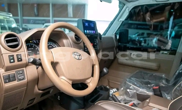 Comprar Usado Toyota Land Cruiser Outro Carro em Luanda em Luanda Province Comprar Usado Toyota Land Cruiser Outro Carro em Luanda em Luanda Province