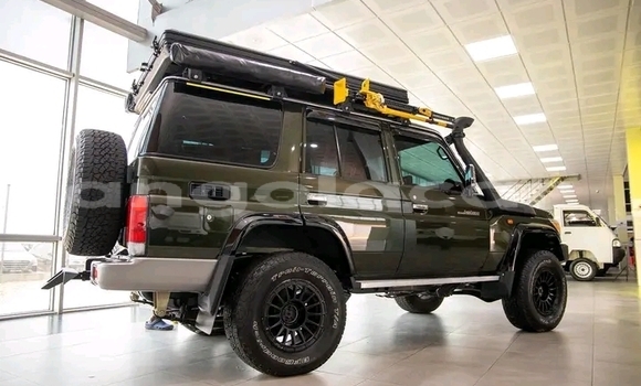 Comprar Usado Toyota Land Cruiser Outro Carro em Luanda em Luanda Province Comprar Usado Toyota Land Cruiser Outro Carro em Luanda em Luanda Province