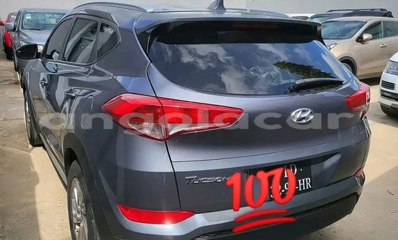 Acheter Occasion Voiture Hyundai Tucson Bleu à Luanda, Province de Luanda Acheter Occasion Voiture Hyundai Tucson Bleu à Luanda, Province de Luanda
