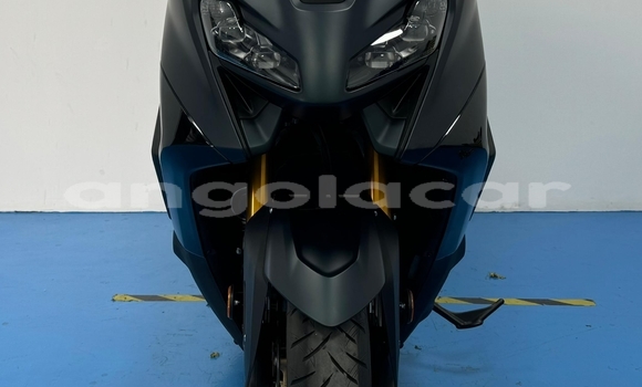 Buy Used Yamaha TMAX Black Bike in Luanda in Luanda Province Buy Used Yamaha TMAX Black Bike in Luanda in Luanda Province