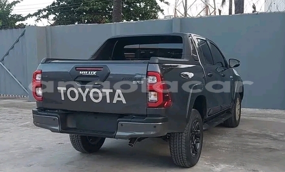 Acheter Occasion Voiture Toyota Hilux Noir à Luanda, Province de Luanda Acheter Occasion Voiture Toyota Hilux Noir à Luanda, Province de Luanda