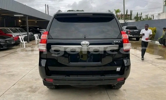 Buy Used Toyota Land Cruiser Prado Black Car in Luanda in Luanda Province Buy Used Toyota Land Cruiser Prado Black Car in Luanda in Luanda Province