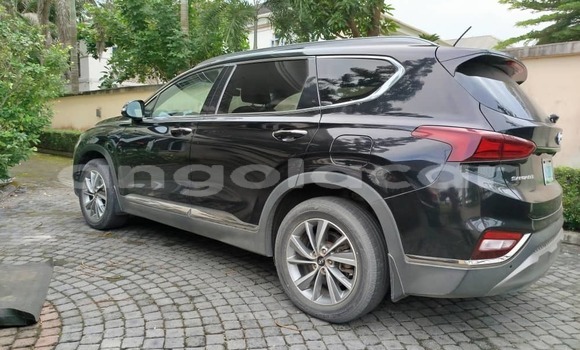 Buy Used Hyundai Santa Fe Black Car in Luanda in Luanda Province Buy Used Hyundai Santa Fe Black Car in Luanda in Luanda Province