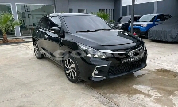 Comprar Usado Toyota Starlet Preto Carro em Luanda em Luanda Province