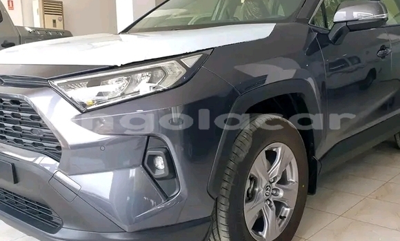 Comprar Usado Toyota RAV4 Prata Carro em Luanda em Luanda Province Comprar Usado Toyota RAV4 Prata Carro em Luanda em Luanda Province