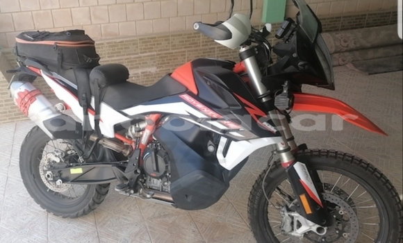 Comprar Usado KTM ADVENTURE Branco Moto em Luanda em Luanda Province Comprar Usado KTM ADVENTURE Branco Moto em Luanda em Luanda Province