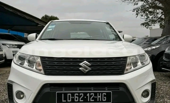 Acheter Occasion Voiture Suzuki Vitara Blanc à Luanda, Province de Luanda