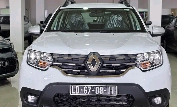 Buy Used Renault Duster White Car in Luanda in Luanda Province Buy Used Renault Duster White Car in Luanda in Luanda Province