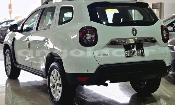Buy Used Renault Duster White Car in Luanda in Luanda Province Buy Used Renault Duster White Car in Luanda in Luanda Province