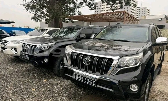 Comprar Usado Toyota Land Cruiser Prado Preto Carro em Luanda em Luanda Province