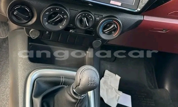 Comprar Usado Toyota Hilux Branco Carro em Luanda em Luanda Province Comprar Usado Toyota Hilux Branco Carro em Luanda em Luanda Province