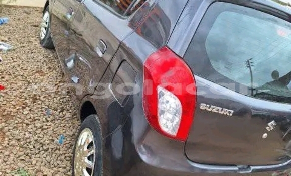 Comprar Usado Suzuki Alto Outro Carro em Import - Dubai em Bengo Province Comprar Usado Suzuki Alto Outro Carro em Import - Dubai em Bengo Province