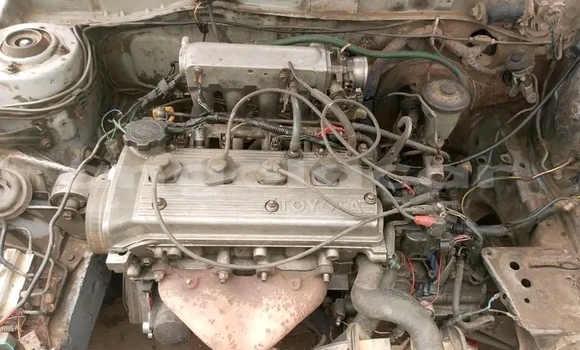 Comprar Usado Toyota Axio Outro Carro em Chissamba em Bie