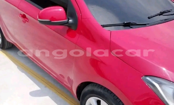 Comprar Usado Hyundai i20 Outro Carro em Kuito em Província do Bié Comprar Usado Hyundai i20 Outro Carro em Kuito em Província do Bié
