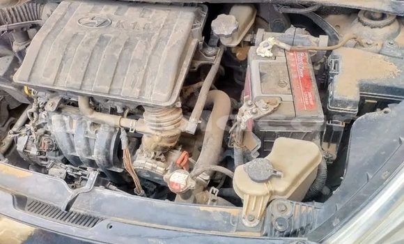 Buy Used Hyundai i10 Silver Car in Cuito in Province of Bié Buy Used Hyundai i10 Silver Car in Cuito in Province of Bié